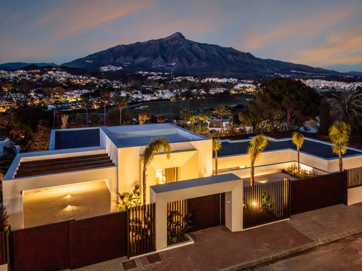 Image No.8-5 Bed Villa for sale
