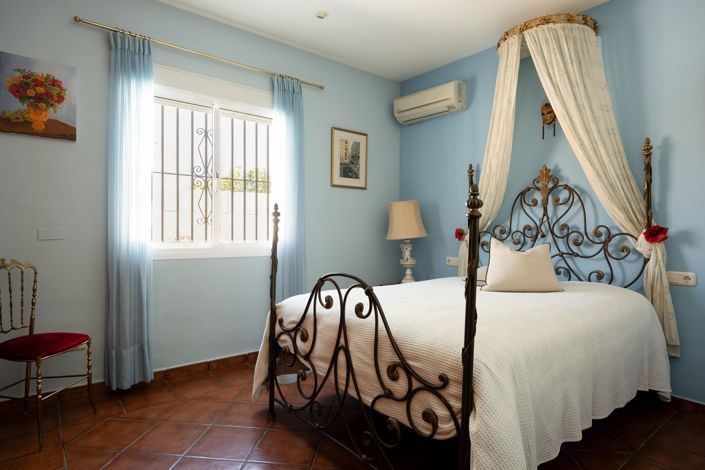 Image No.20-4 Bed Villa for sale