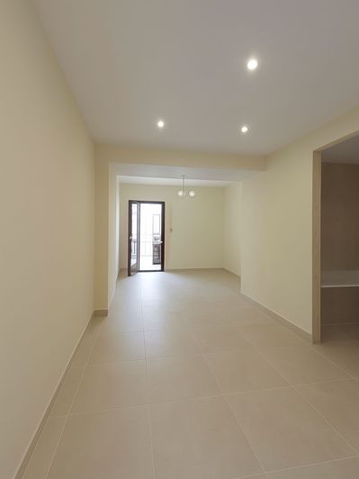 Image No.7-3 Bed Townhouse for sale