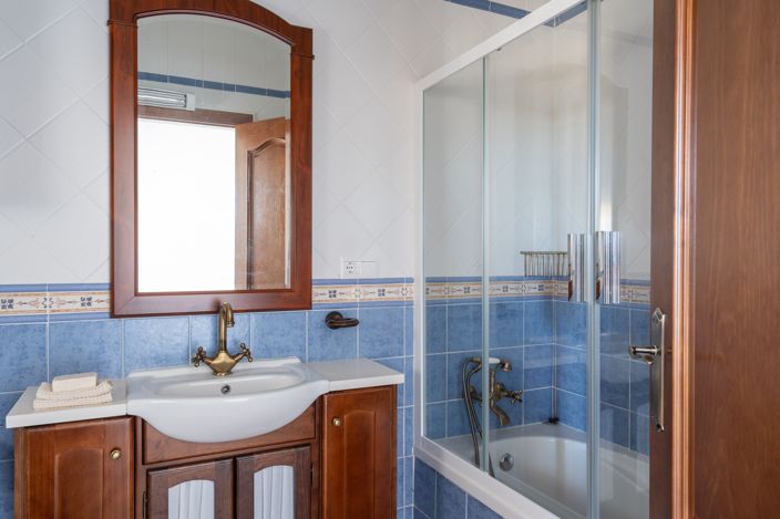 Image No.23-4 Bed Finca for sale