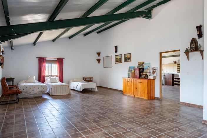 Image No.24-4 Bed Finca for sale
