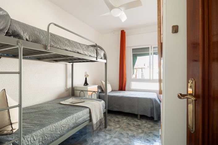 Image No.17-3 Bed Apartment for sale