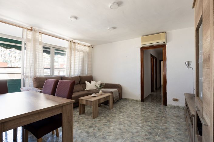 Image No.9-3 Bed Apartment for sale