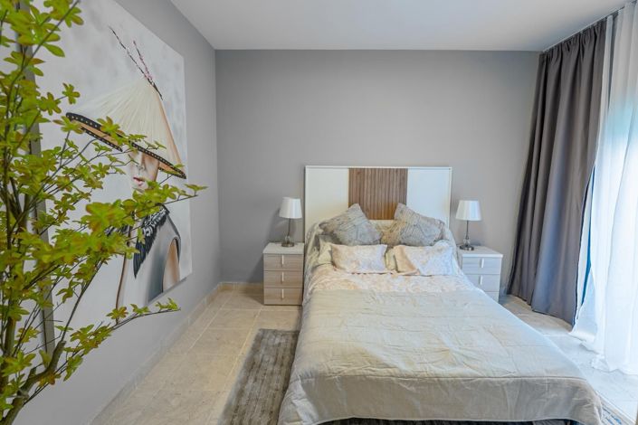 Image No.19-3 Bed Apartment for sale
