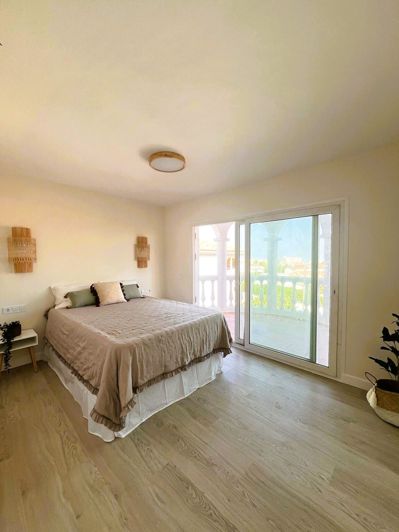 Image No.20-5 Bed Villa for sale