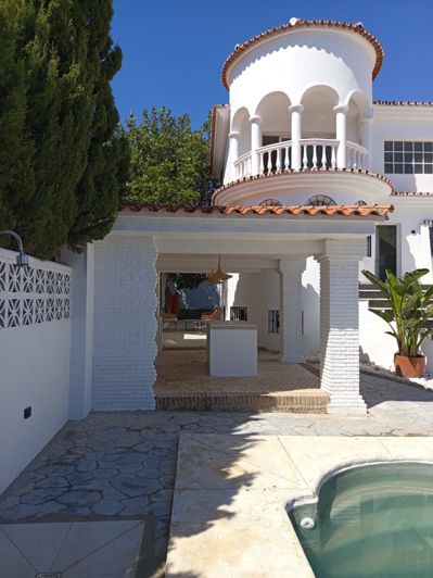 Image No.21-5 Bed Villa for sale