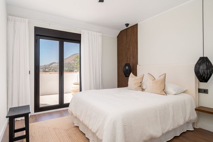 Image No.20-3 Bed Penthouse for sale