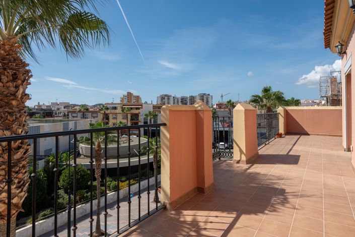 Image No.4-1 Bed Penthouse for sale