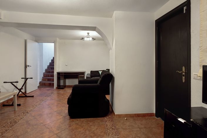 Image No.23-3 Bed House for sale