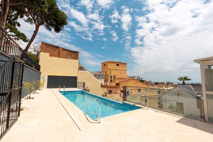 Image No.30-1 Bed Apartment for sale