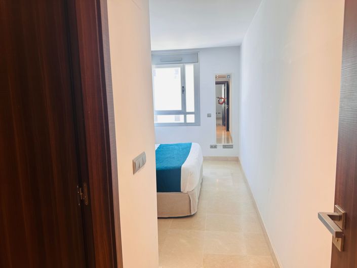 Image No.13-3 Bed Apartment for sale