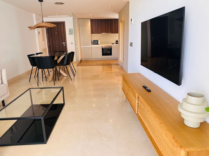 Image No.21-3 Bed Apartment for sale