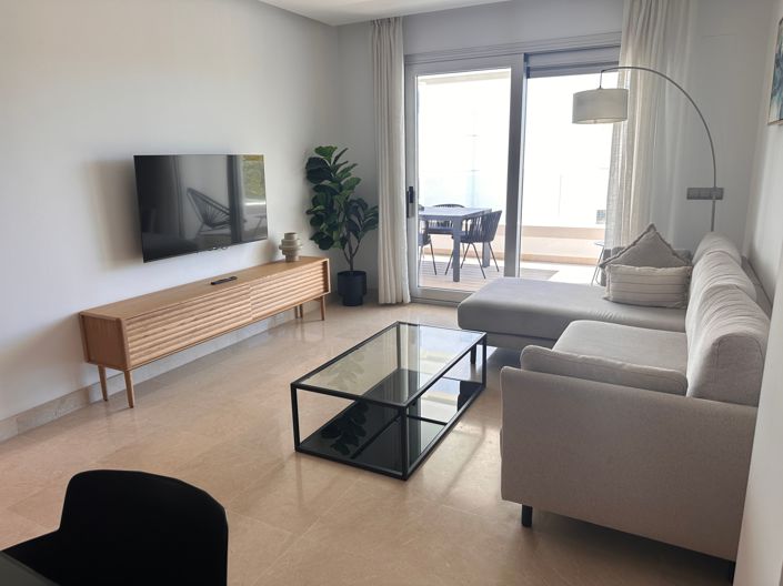 Image No.8-3 Bed Apartment for sale