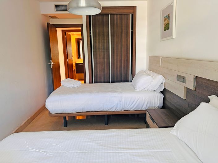 Image No.13-3 Bed Apartment for sale