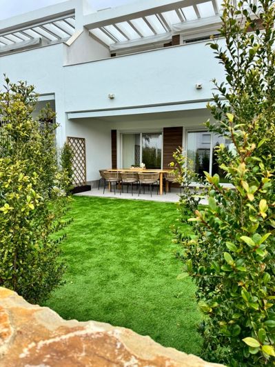 Image No.18-2 Bed House for sale