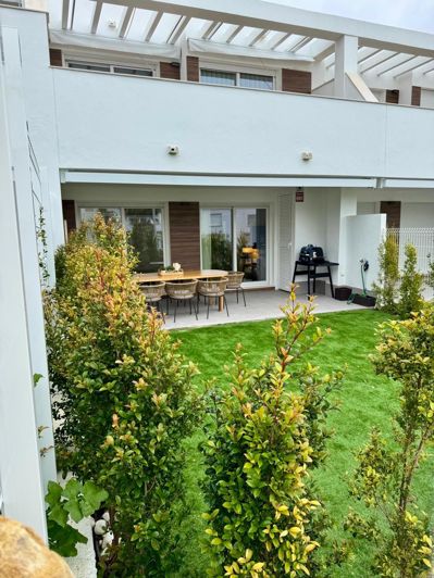 Image No.19-2 Bed House for sale