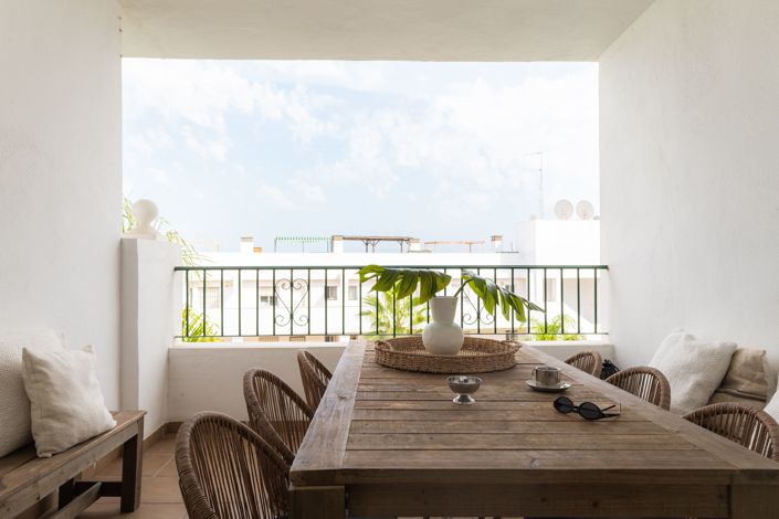 Image No.22-2 Bed Apartment for sale