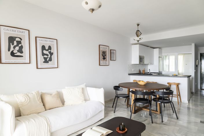 Image No.4-2 Bed Apartment for sale