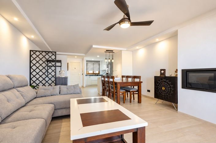 Image No.2-3 Bed Townhouse for sale