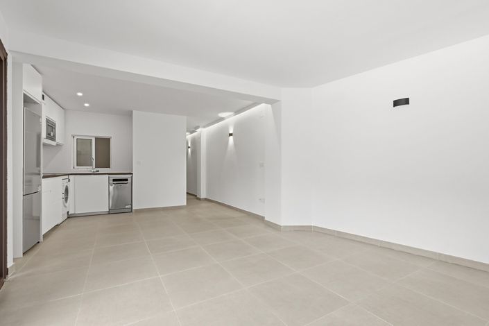 Image No.7-1 Bed Apartment for sale
