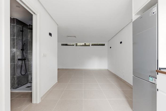 Image No.3-Studio for sale