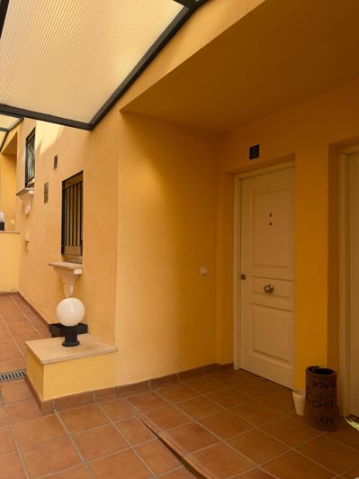 Image No.2-3 Bed House for sale