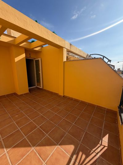 Image No.27-3 Bed House for sale