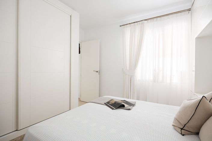 Image No.19-2 Bed Apartment for sale