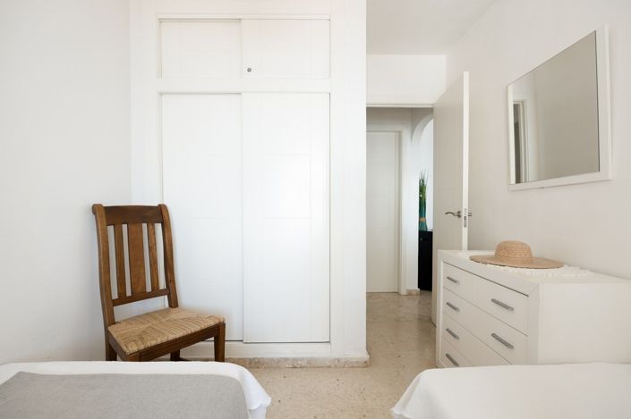 Image No.21-2 Bed Apartment for sale