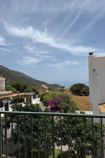 Image No.22-3 Bed House for sale