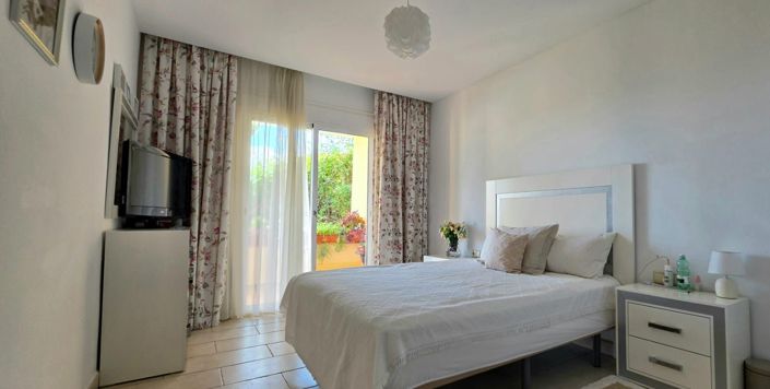 Image No.7-2 Bed Apartment for sale