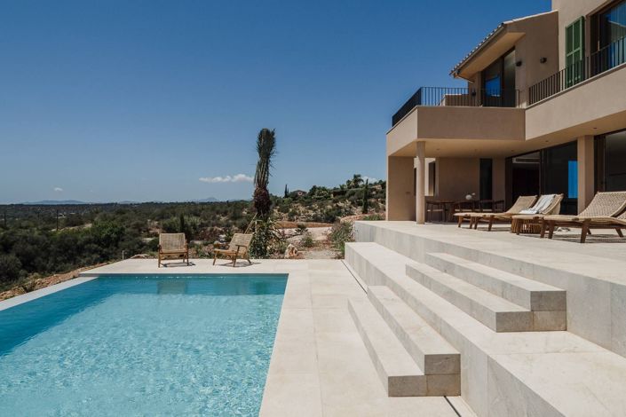 Image No.22-4 Bed House for sale
