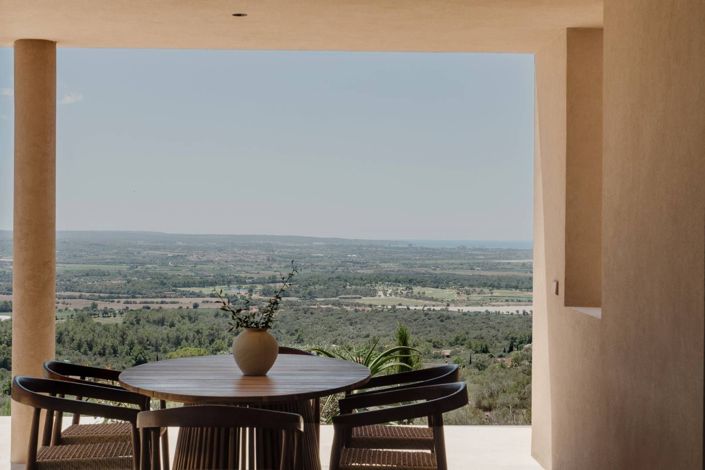 Image No.30-4 Bed House for sale