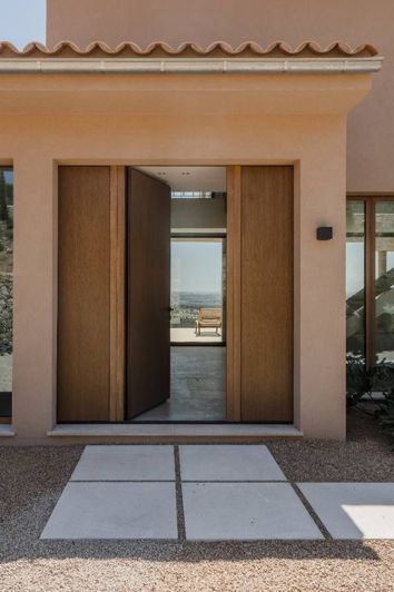 Image No.6-4 Bed House for sale