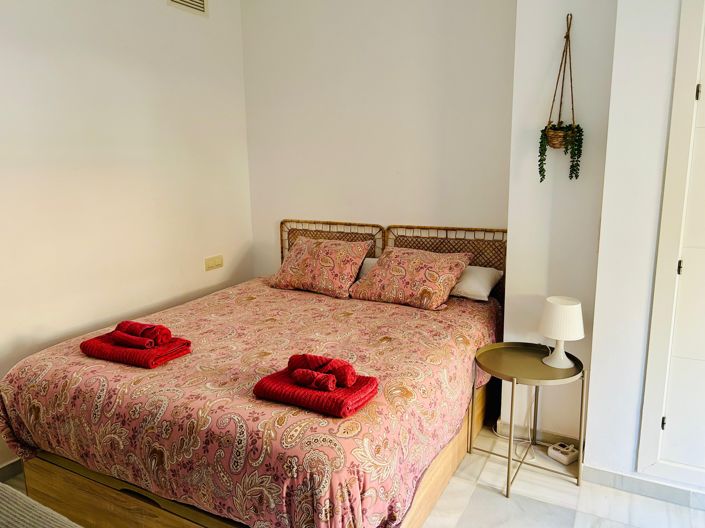 Image No.7-1 Bed Studio for sale