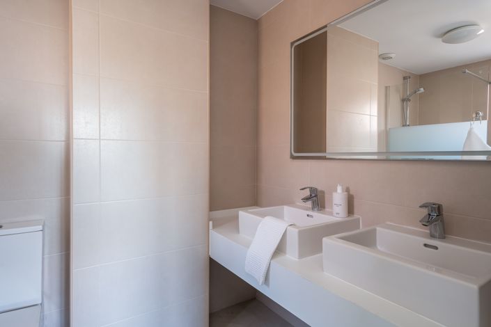 Image No.12-Appartement de 1 chambre à vendre
