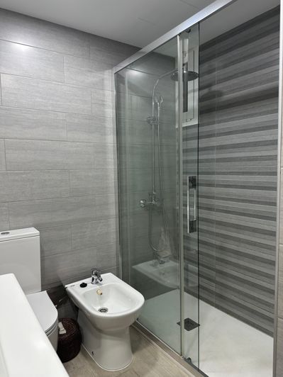 Image No.27-3 Bed Apartment for sale