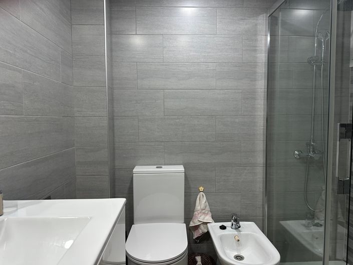 Image No.28-3 Bed Apartment for sale