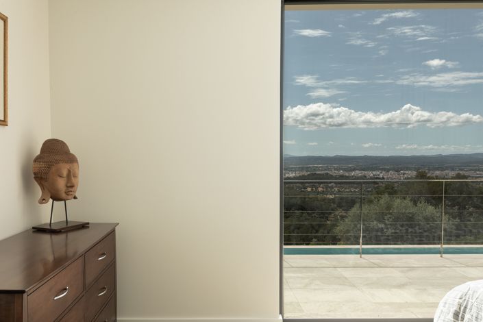 Image No.14-4 Bed House for sale