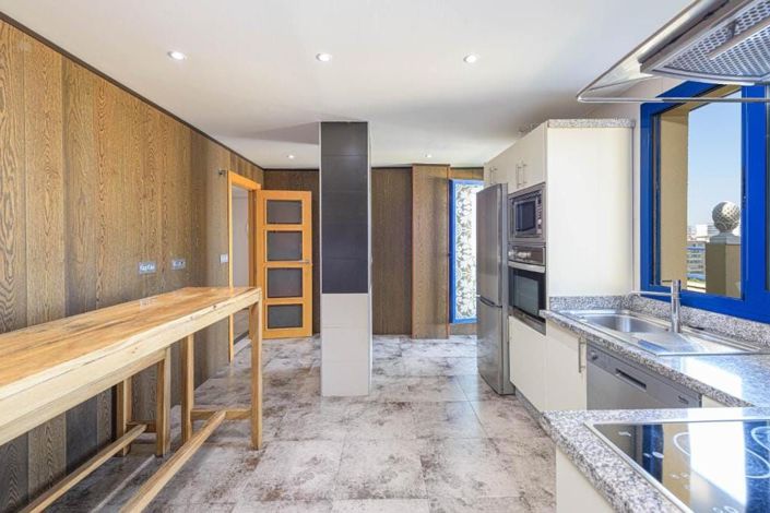 Image No.17-3 Bed Penthouse for sale