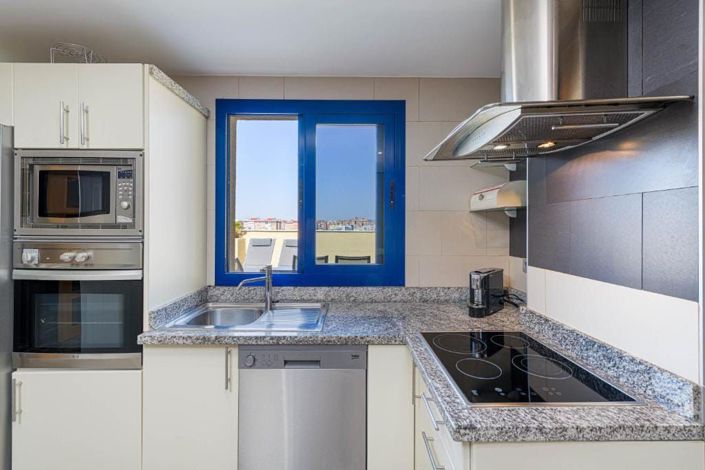Image No.18-3 Bed Penthouse for sale