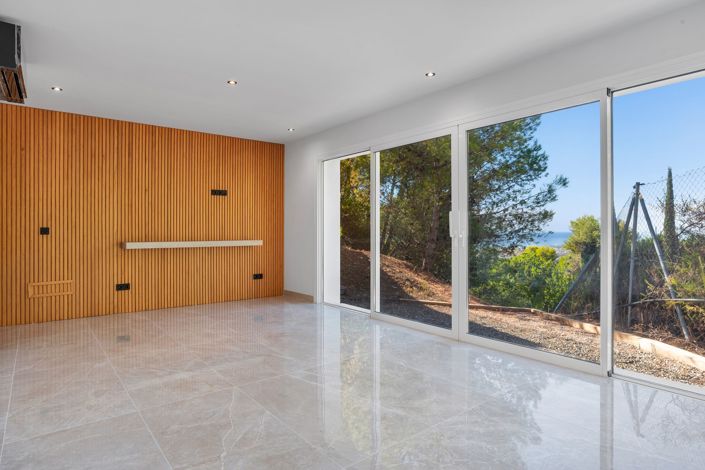 Image No.18-5 Bed Villa for sale