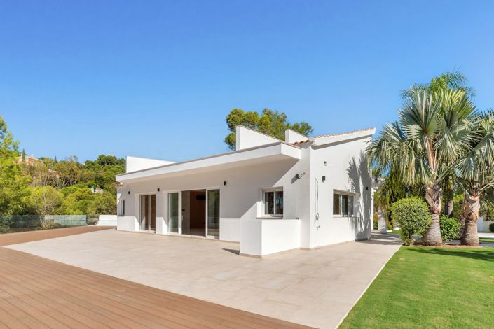 Image No.24-5 Bed Villa for sale