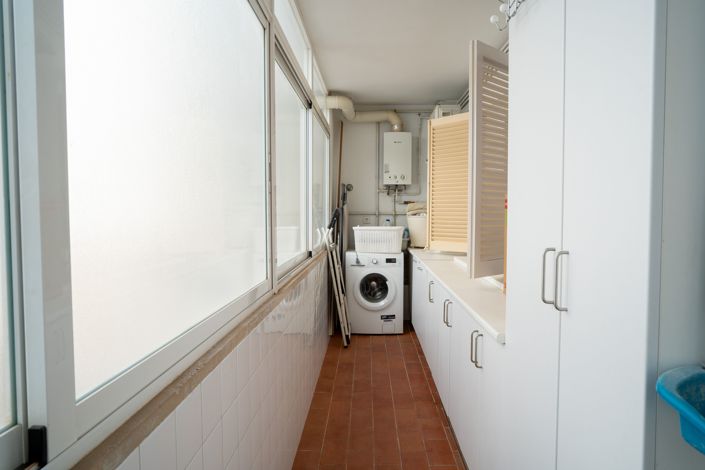 Image No.14-3 Bed Apartment for sale