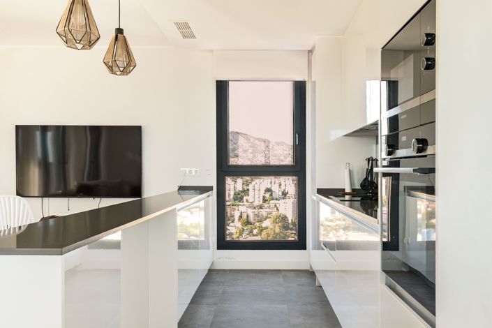 Image No.9-4 Bed Apartment for sale