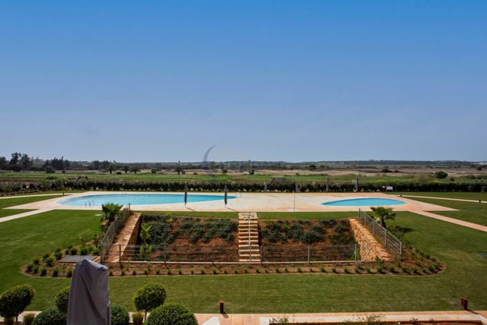 Image No.18-2 Bed Apartment for sale