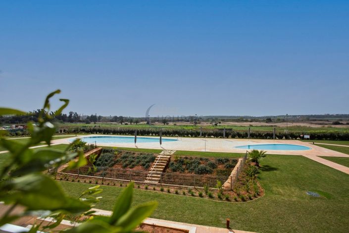 Image No.21-2 Bed Apartment for sale