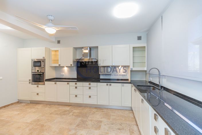 Image No.11-4 Bed Apartment for sale