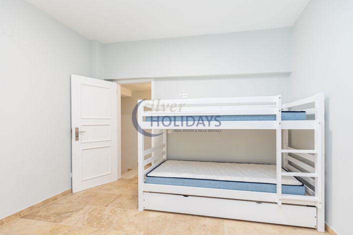 Image No.13-4 Bed Apartment for sale