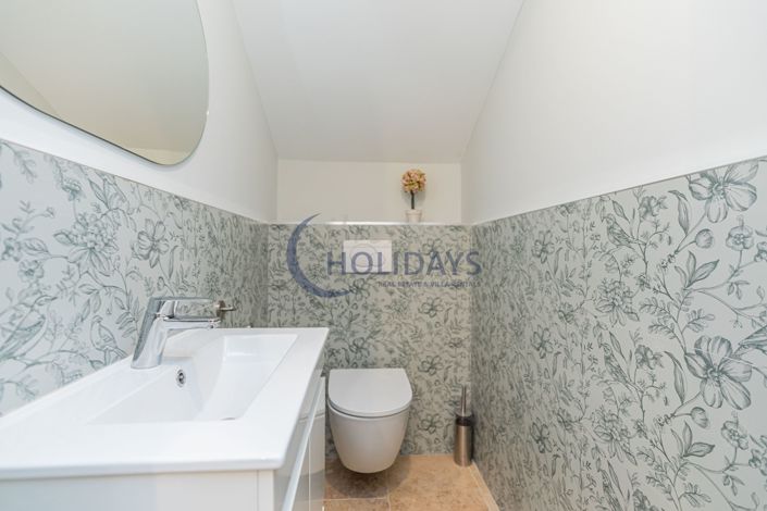 Image No.15-4 Bed Apartment for sale